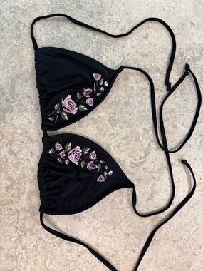 Mossimo Black Floral Embroidered Triangle Bikini Top